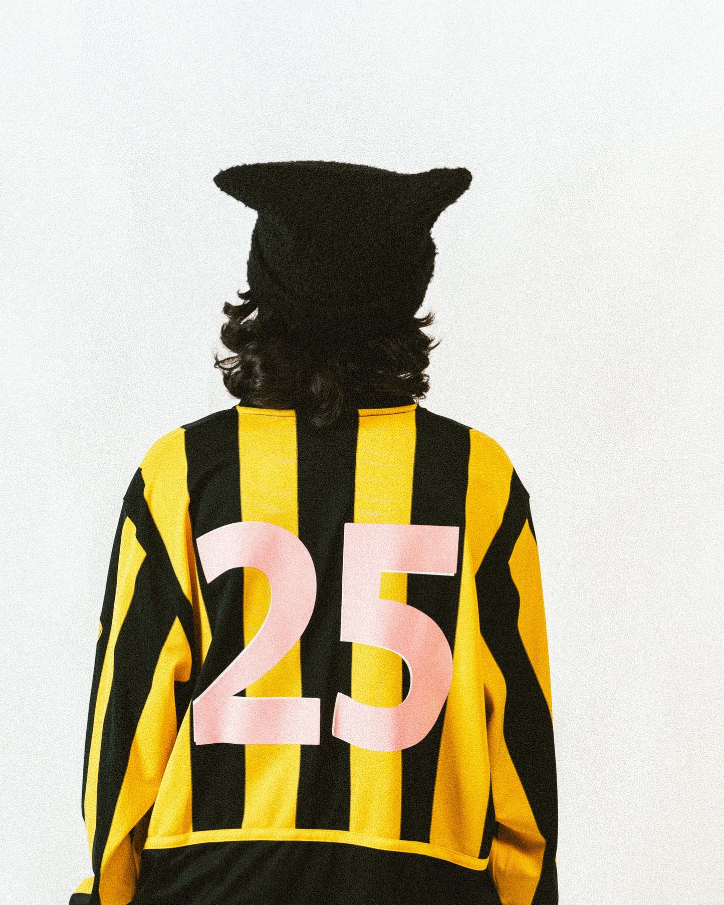 YURI BEANIES - BLACK